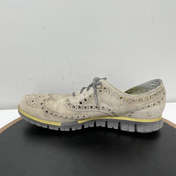 Cole Haan Suede Leather Wingtip Oxford Dress Shoes Men 9M Perforated Tan Casual - Picture 6 of 12